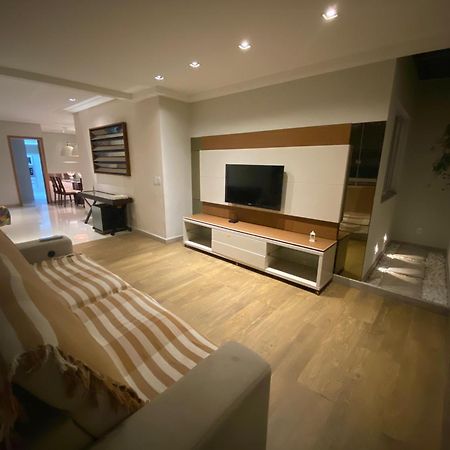 Apt 3Q Luxo Com Ar E Jacuzzi Na Beira Mar Guarapari Extérieur photo