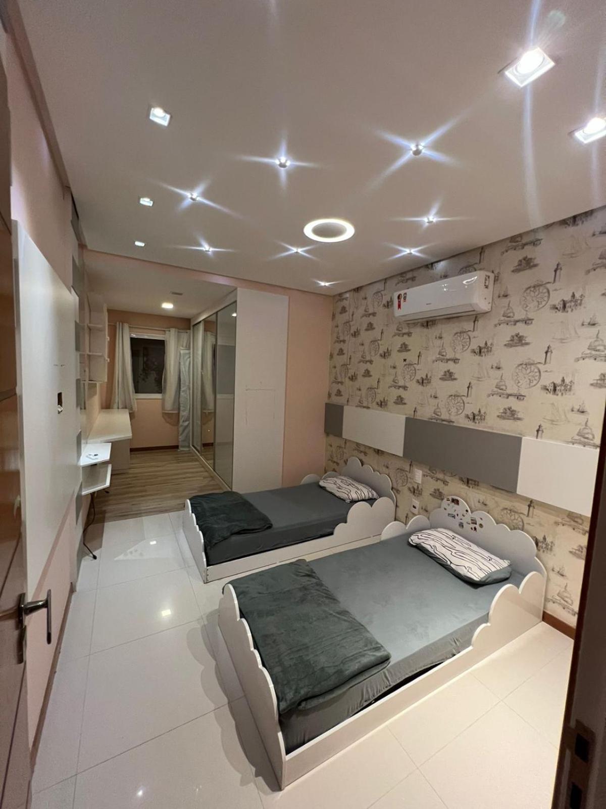 Apt 3Q Luxo Com Ar E Jacuzzi Na Beira Mar Guarapari Extérieur photo