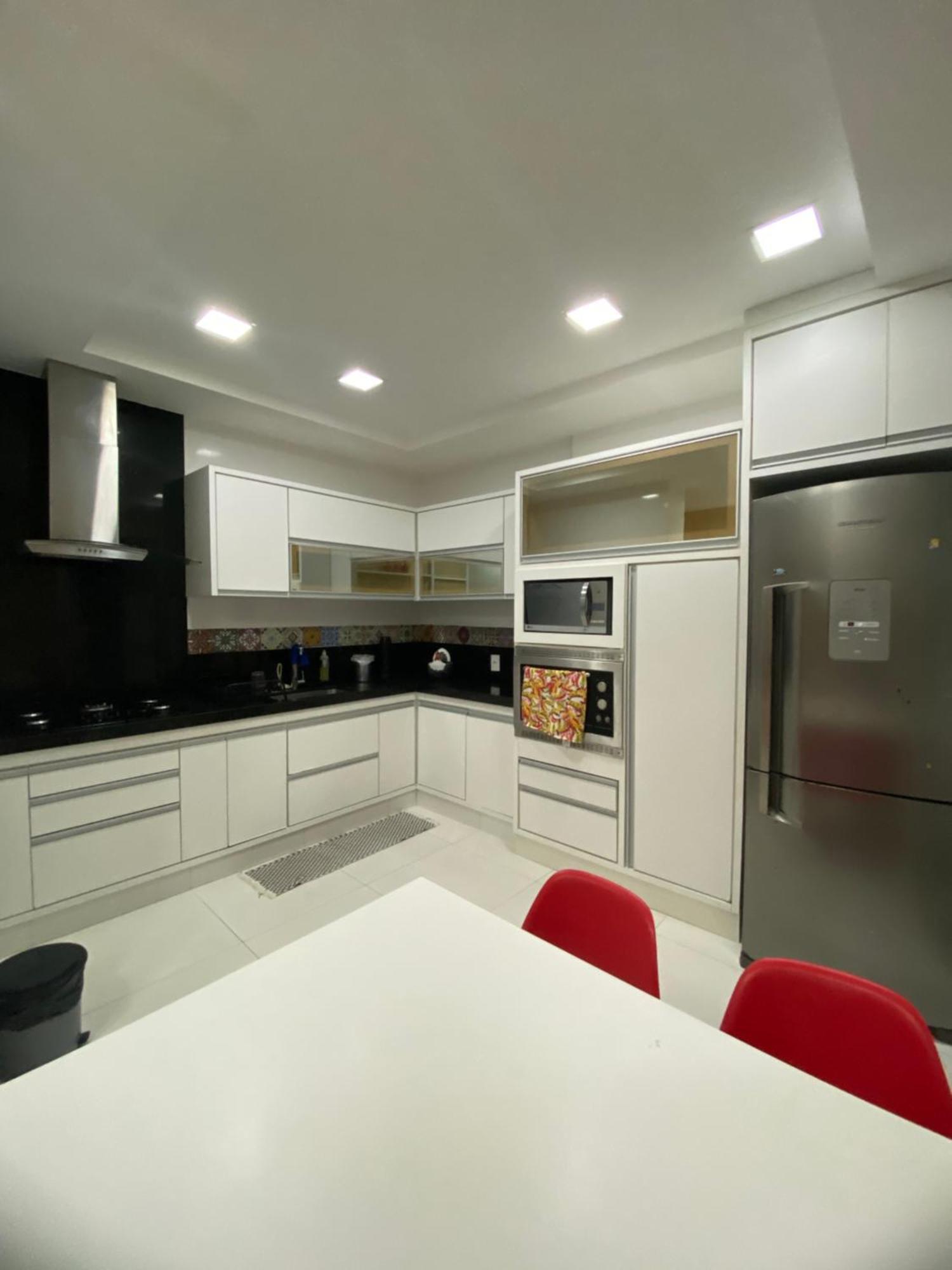 Apt 3Q Luxo Com Ar E Jacuzzi Na Beira Mar Guarapari Extérieur photo